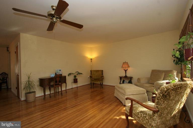 11318 Newport Mill Road Silver Spring, MD 20902 - Photo 2 of 28 Living Room #2