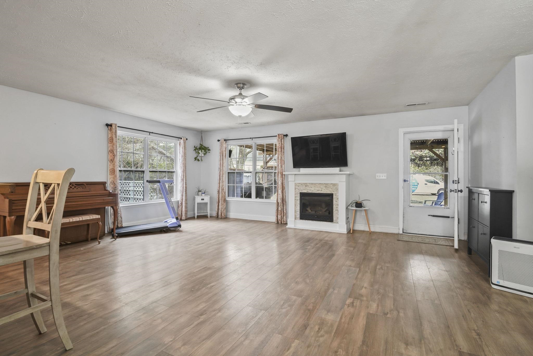 4040 Long Leaf Lane Murrells Inlet, SC 29576 - Photo 11 of 36
