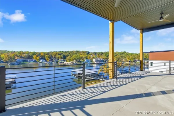 $2,599,900 | 6 Frst Lk Circle, Lake Ozark, MO 65049