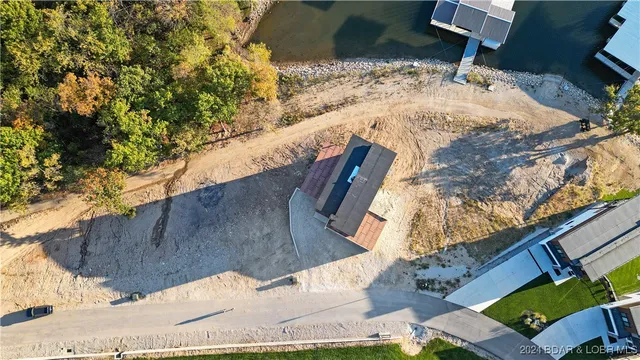 $2,699,000 | 6 Frst Lk Circle, Lake Ozark, MO 65049