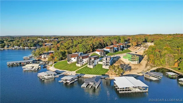 $2,699,000 | 6 Frst Lk Circle, Lake Ozark, MO 65049