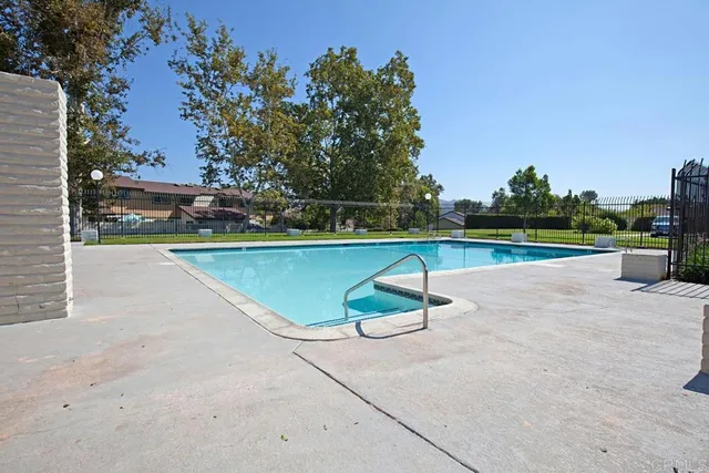 a view of a tennis court