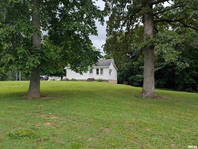 $74,900 | 532 Highway 146, Golconda, IL 62938