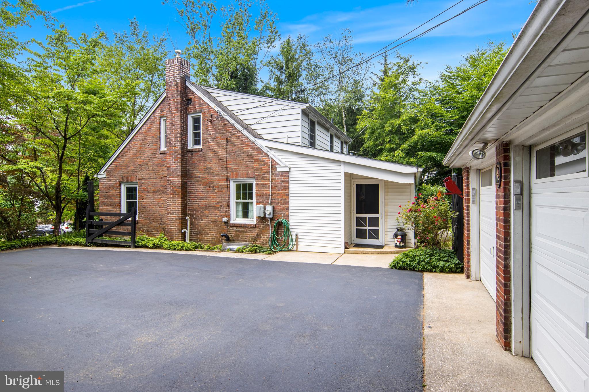 343 McMull Drive Wayne, PA 19087 - Photo 6 of 31