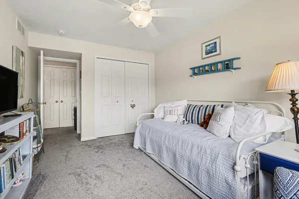 $325,000 | 716 Cobblestone Way, Chelsea, MI 48118