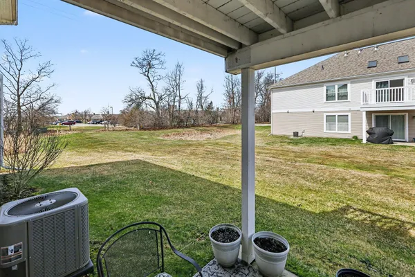 $325,000 | 716 Cobblestone Way, Chelsea, MI 48118