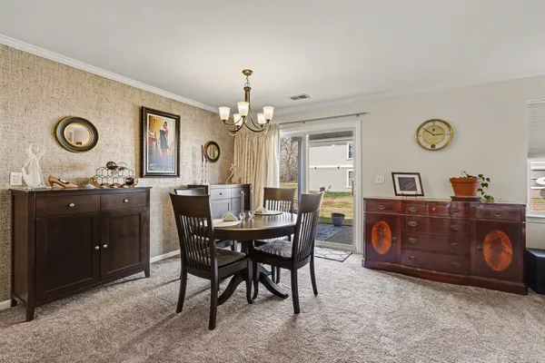 $325,000 | 716 Cobblestone Way, Chelsea, MI 48118