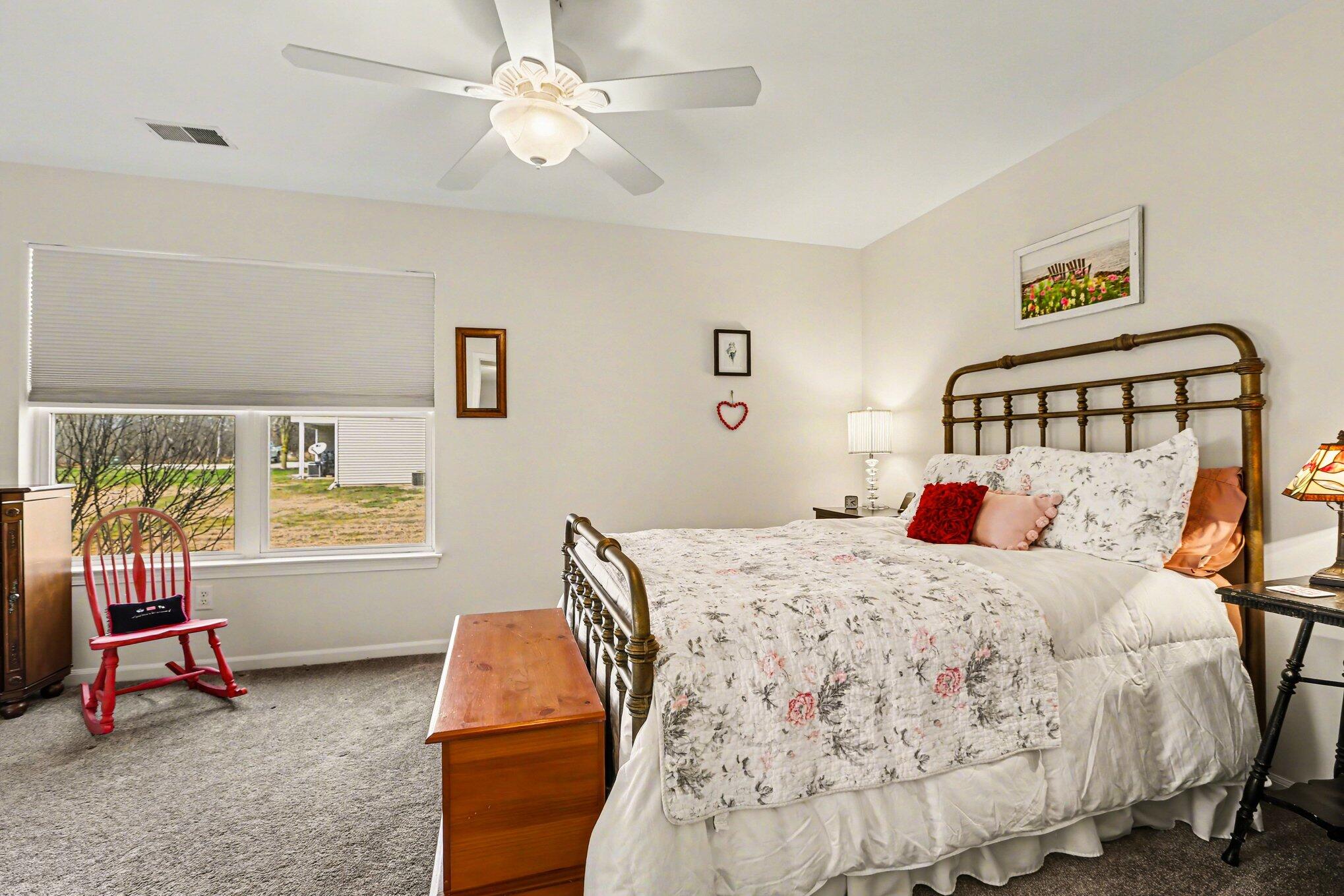 716 Cobblestone Way Chelsea, MI 48118 - Photo 10 of 29 013_file_9396