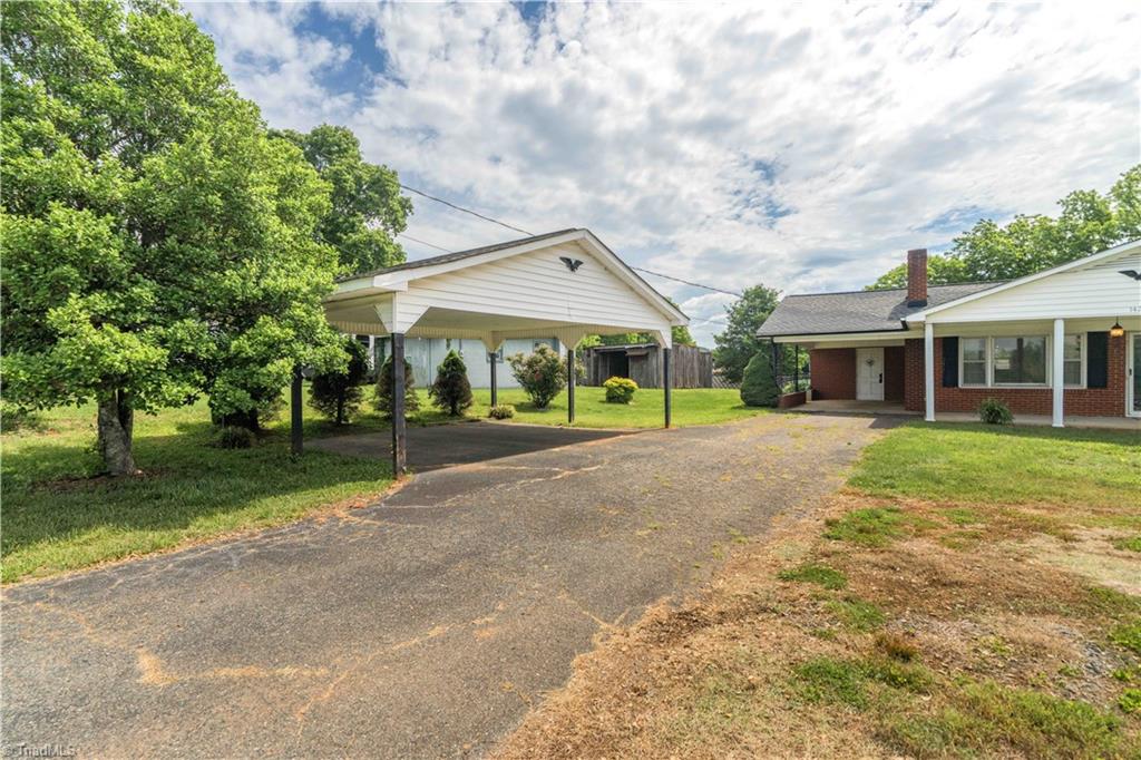 1427 Reeves Mill Road Mount Airy, NC 27030 - Photo 2 of 38