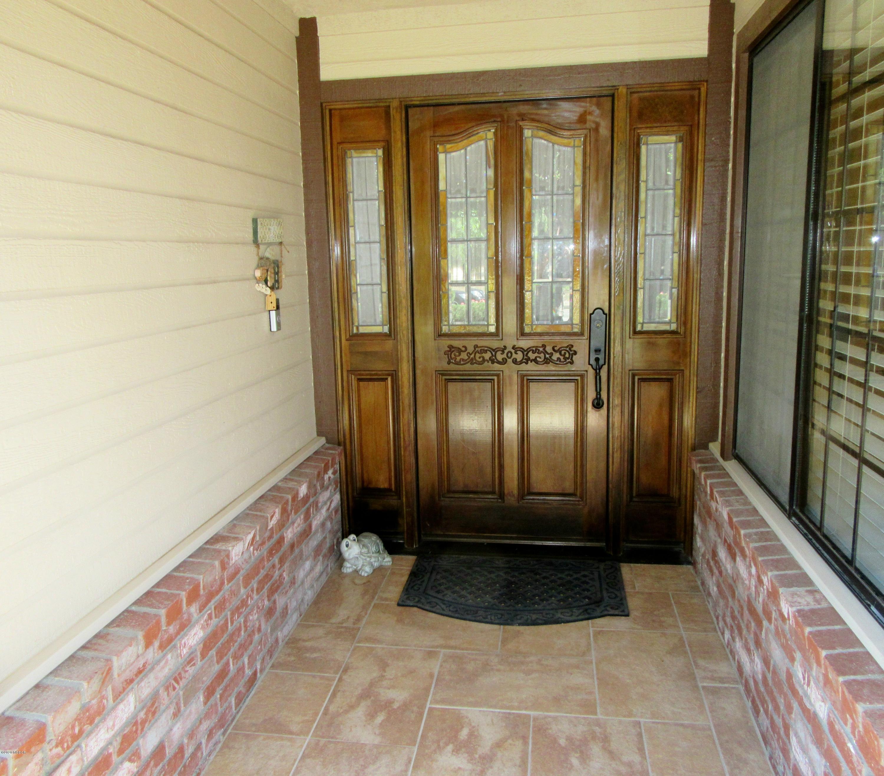 875 Cynthia Drive Lompoc, CA 93436 - Photo 3 of 69 IMG_2417