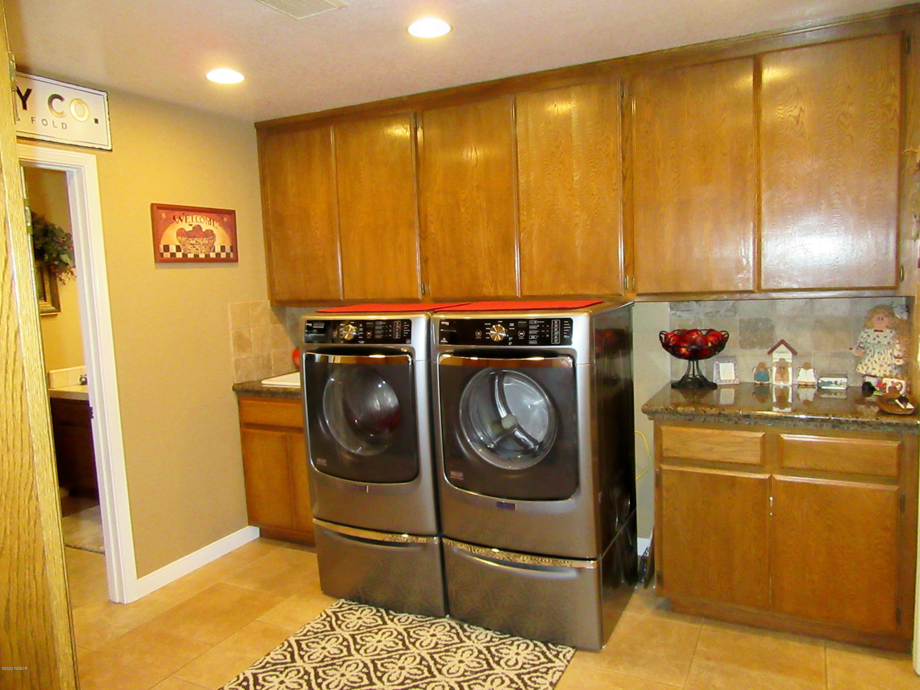 875 Cynthia Drive Lompoc, CA 93436 - Photo 44 of 69 IMG_2356