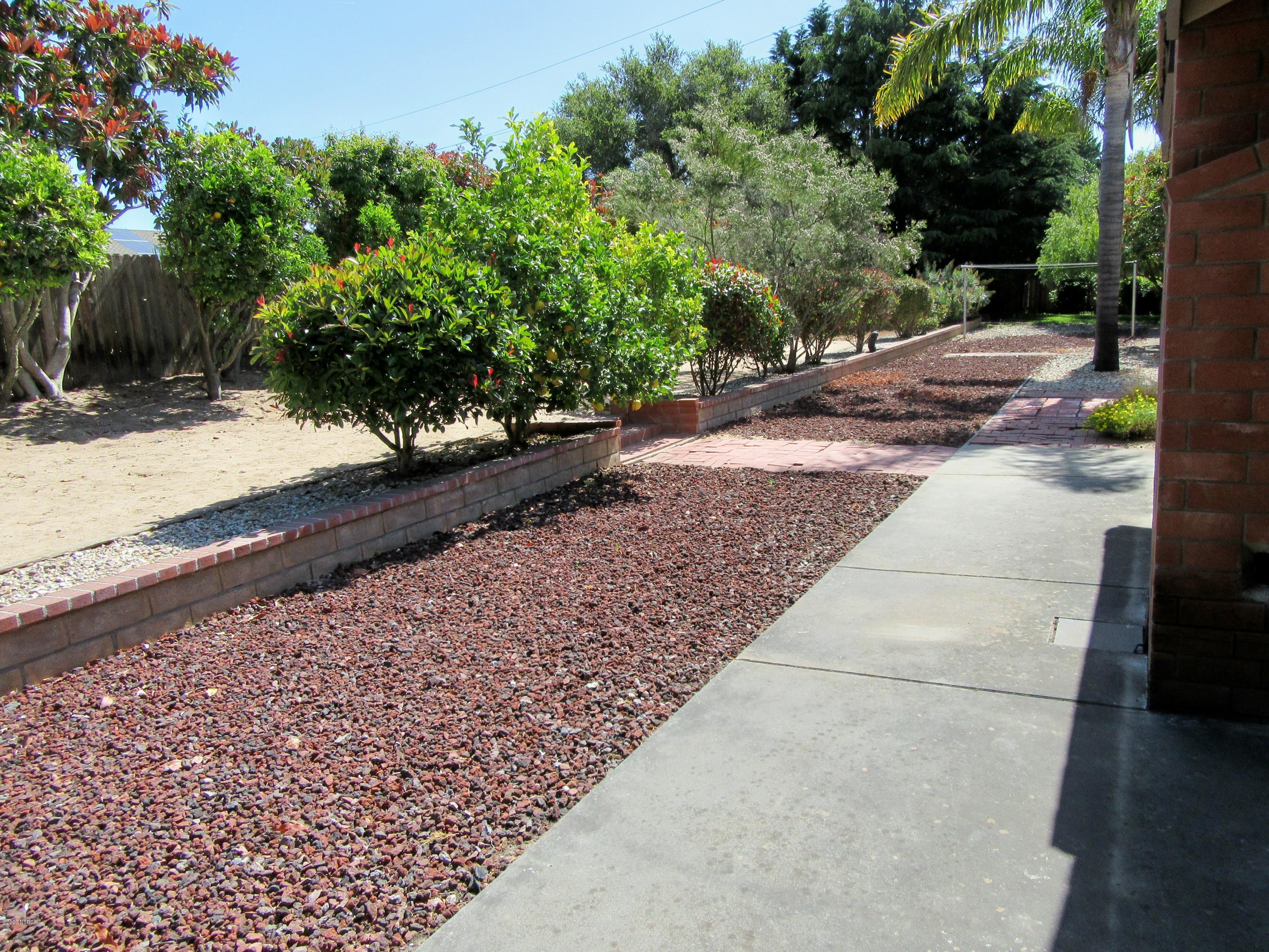 875 Cynthia Drive Lompoc, CA 93436 - Photo 65 of 69 IMG_2386