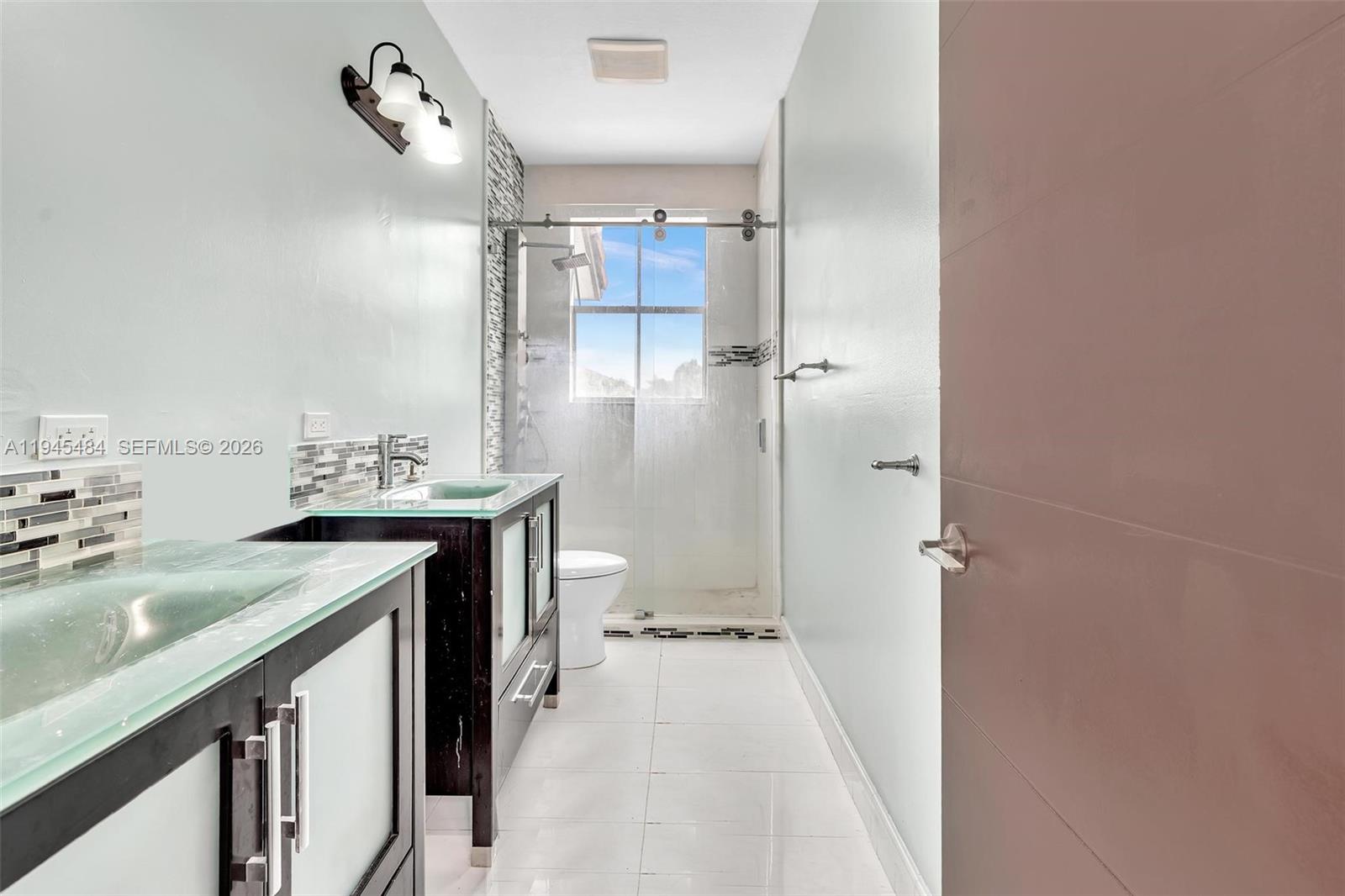 1102 Southwest 149th Path Miami, FL 33194 - Photo 29 of 45