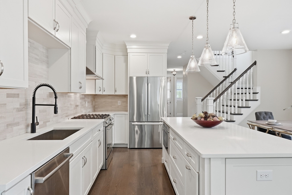 11 Baiting Brook Road, Unit 11 Framingham, MA 01701 - Photo 11 of 42
