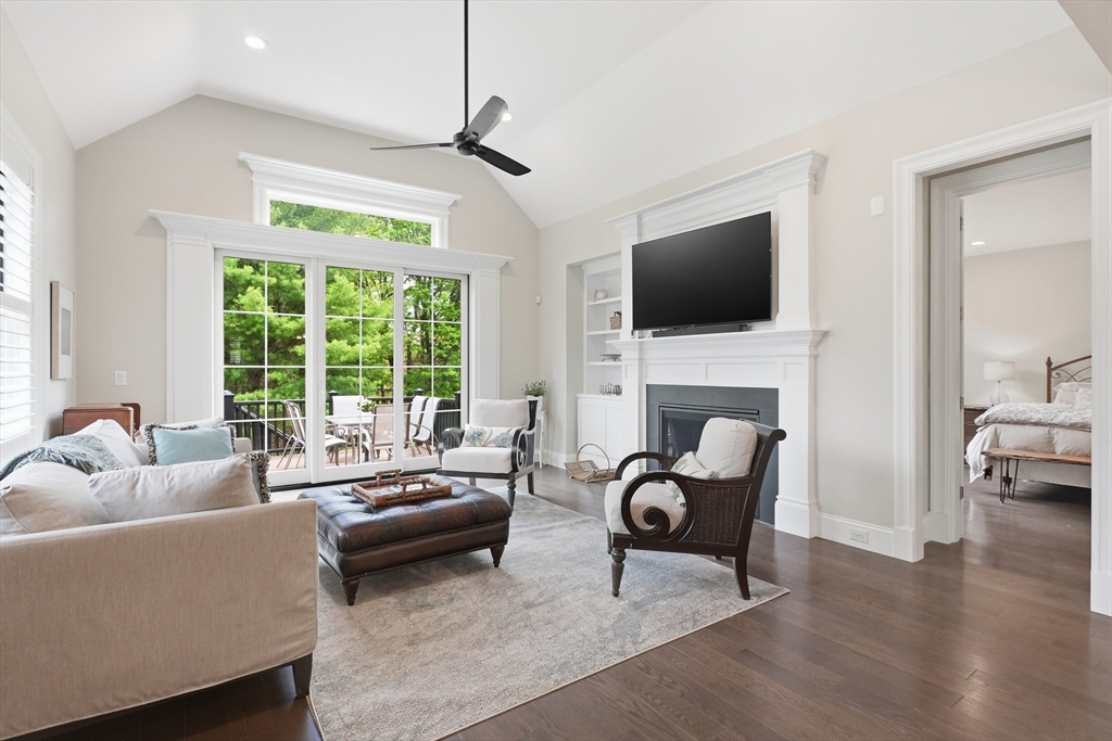 11 Baiting Brook Road, Unit 11 Framingham, MA 01701 - Photo 13 of 42