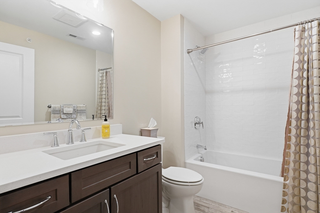 11 Baiting Brook Road, Unit 11 Framingham, MA 01701 - Photo 27 of 42