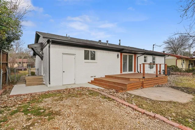 $349,990 | 11046 Delford Circle, Dallas, TX 75228