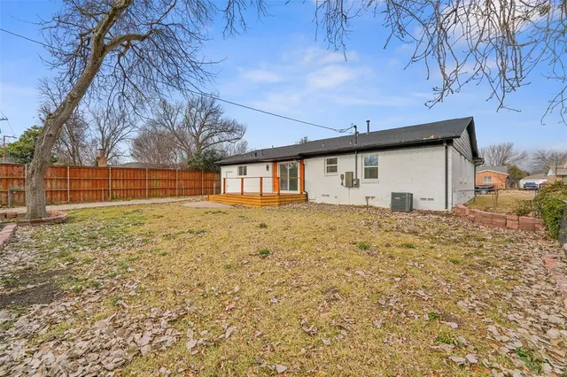 $349,990 | 11046 Delford Circle, Dallas, TX 75228