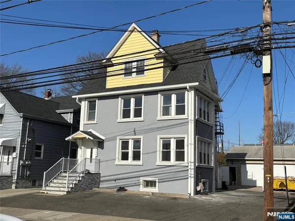 $2,800 | 334 Midland Avenue, Saddle Brook, NJ 07663