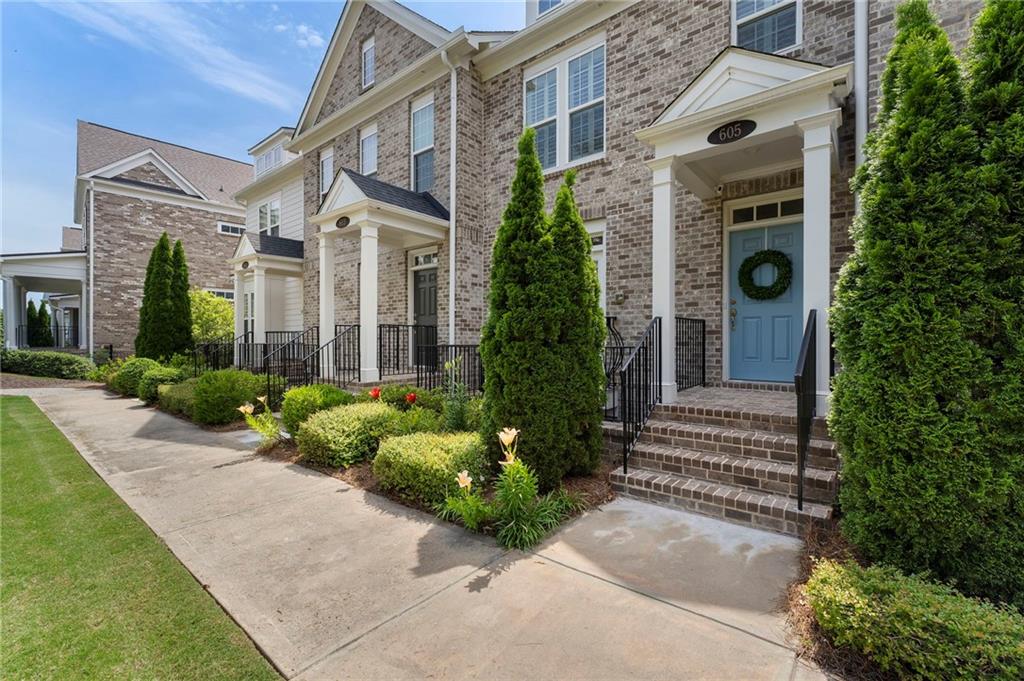 605 Hanlon Way Alpharetta, GA 30009 - Photo 1 of 60