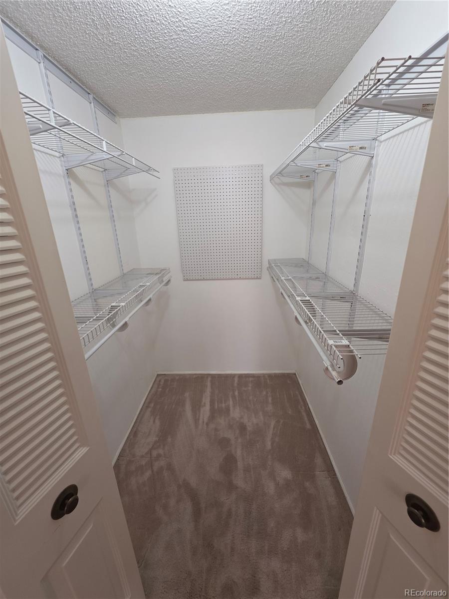 10439 Independence Street Broomfield, CO 80021 - Photo 9 of 30