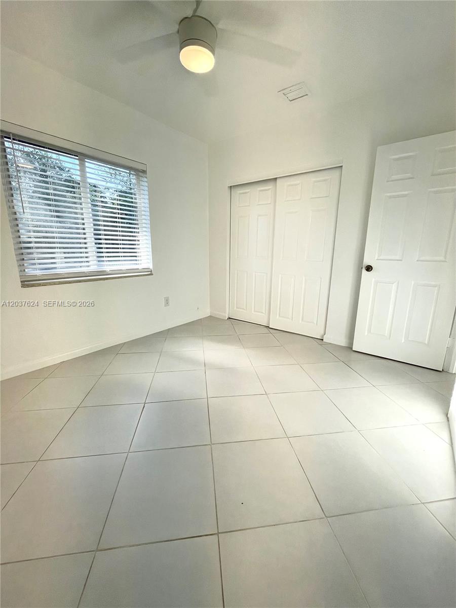 1501 Northeast 173rd Street North Miami Beach, FL 33162 - Photo 15 of 20