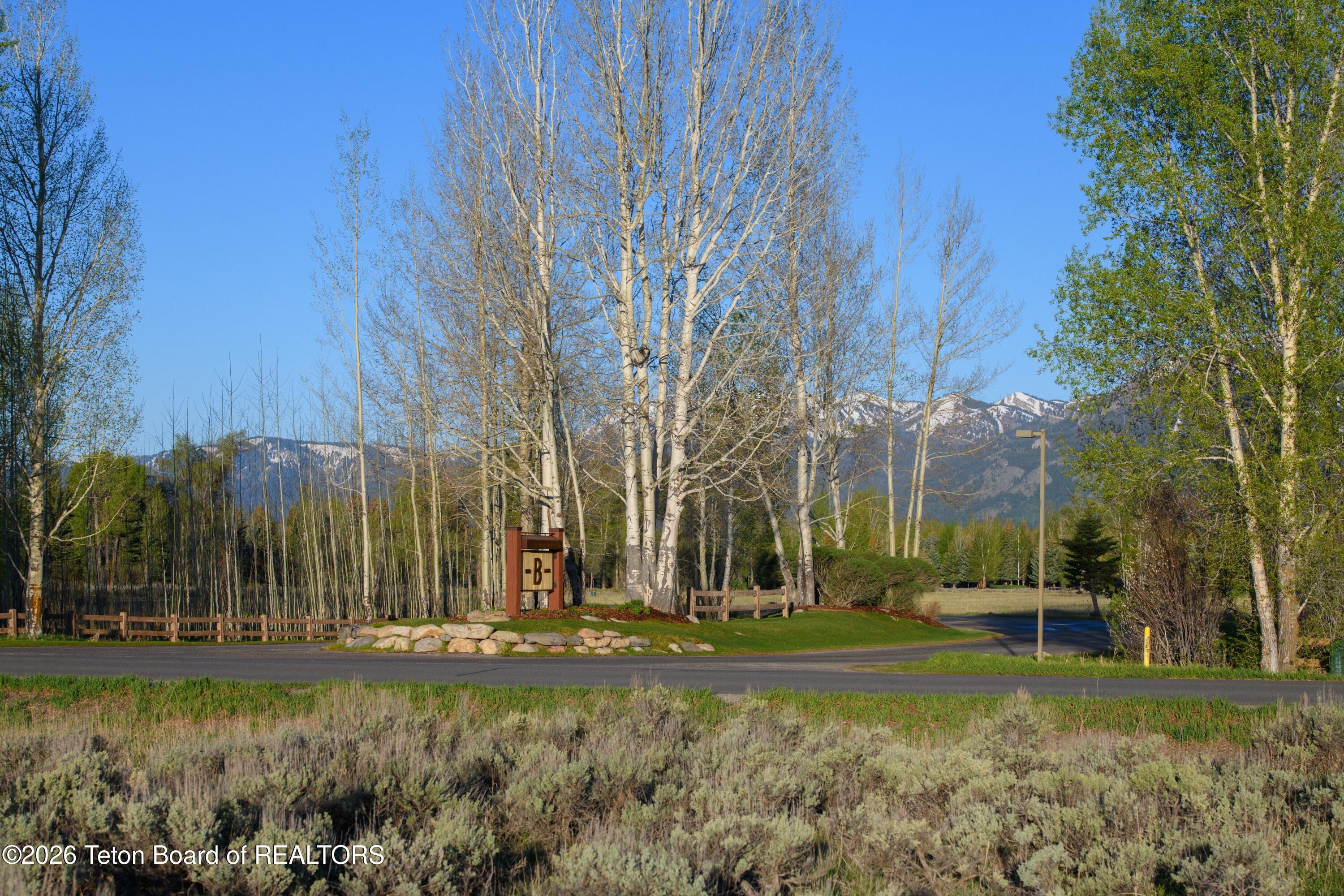 805 East Oatgrass Road Jackson, WY 83001 - Photo 10 of 10 _SES2591
