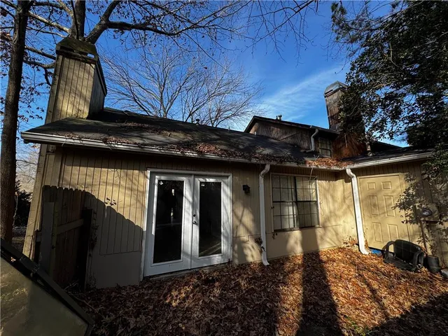 $165,000 | 871 Brandy Oaks Lane, Stone Mountain, GA 30088