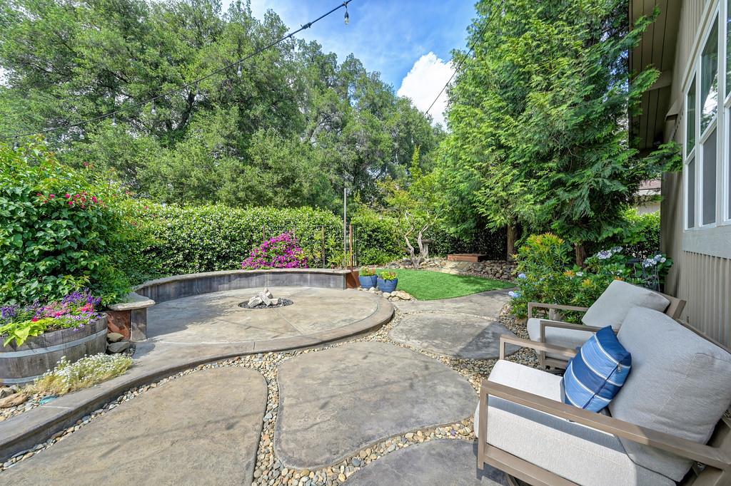 325 Diamond Oaks Road Roseville, CA 95678 - Photo 40 of 48