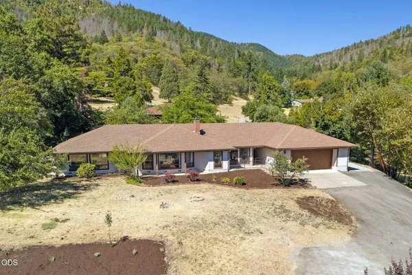 $745,000 | 174 Hummingbird Lane, Talent, OR 97540