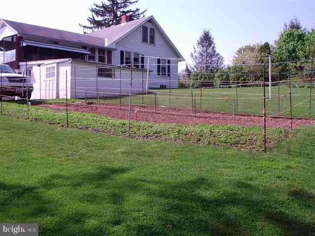 201 Walnut Level Road New Cumberland, PA 17070 - Photo 5 of 9 Gallery Image 5