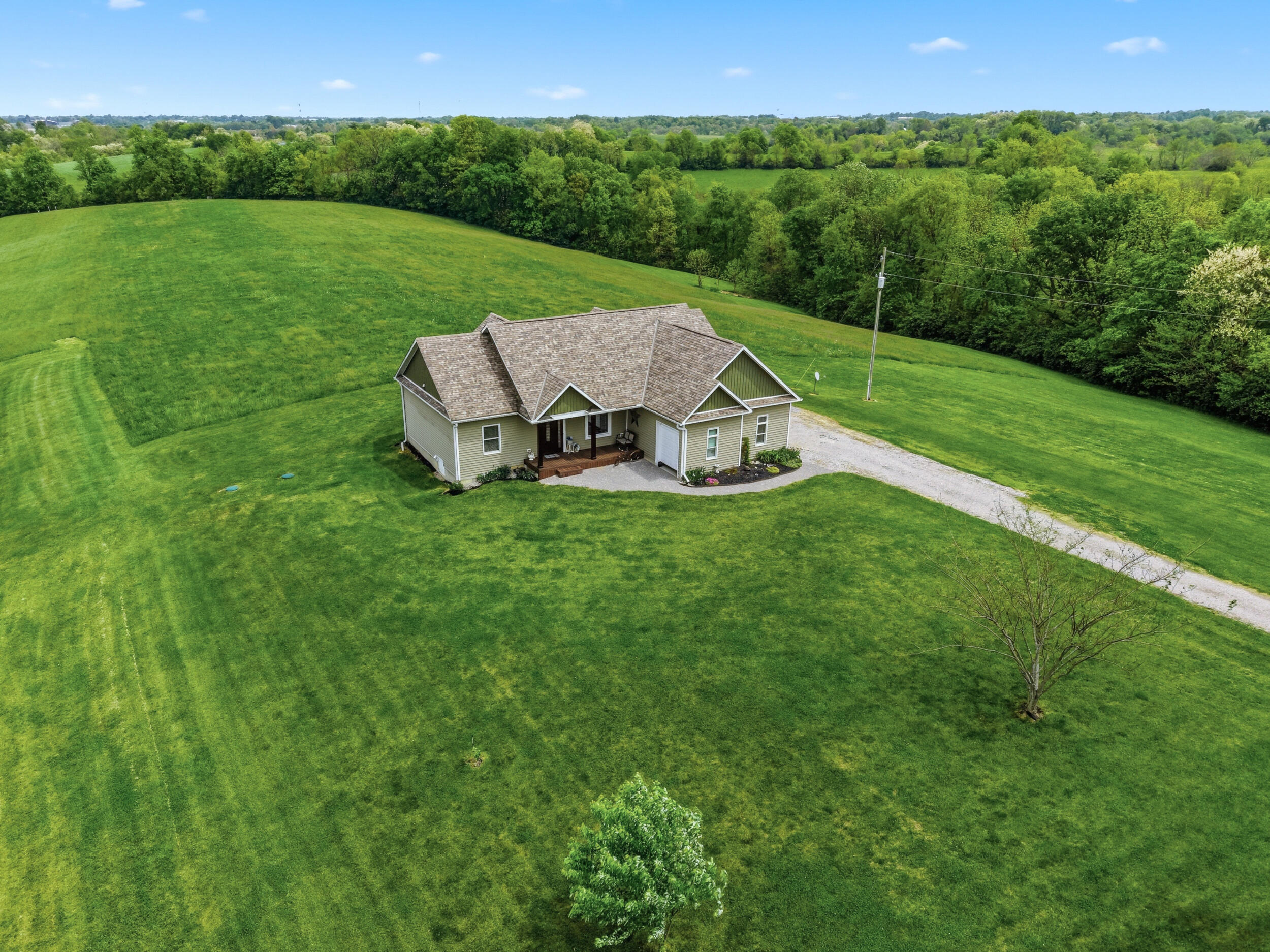 401 Simpson Ridge Road Williamstown, KY 41097 - Photo 1 of 49