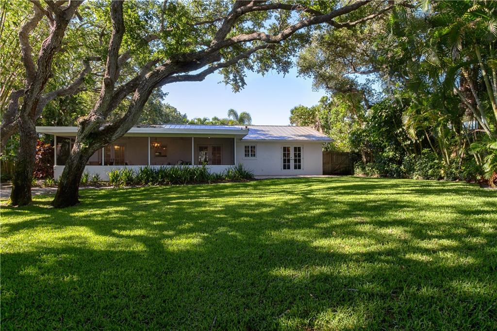 925 Tides Road Vero Beach, FL 32963 - Photo 30 of 35 Gallery Image 30