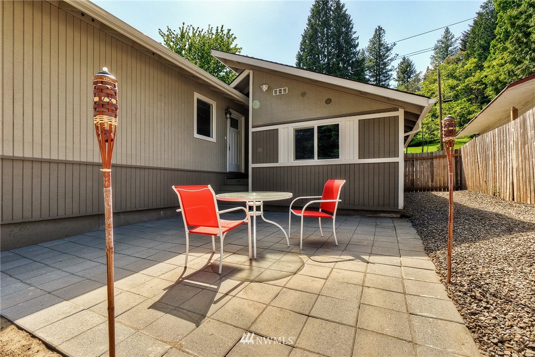 4300 Robinson Road Northeast Bremerton, WA 98310 - Photo 20 of 25 Gallery Image 20