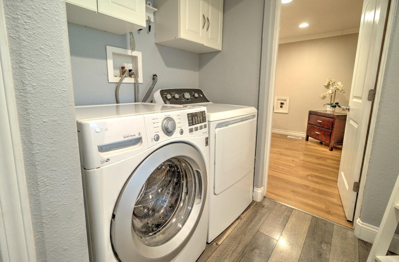 15820 South Harlan Road, Unit 5 Lathrop, CA 95330 - Photo 9 of 18 a utility room with dryer and washer