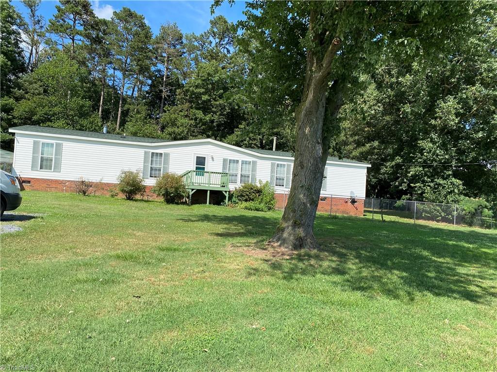 351 Steed Road Seagrove, NC 27341 - Photo 2 of 24
