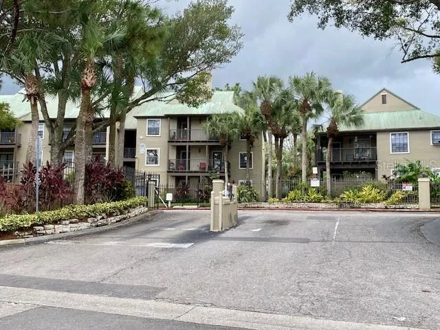 $165,000 | 224 Afton Square, Unit 301, Altamonte Springs, FL 32714