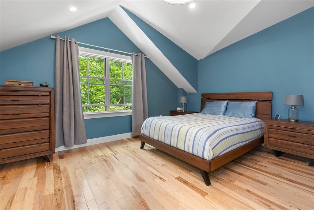 83 High Street, Unit 4 Ipswich, MA 01938 - Photo 17 of 35