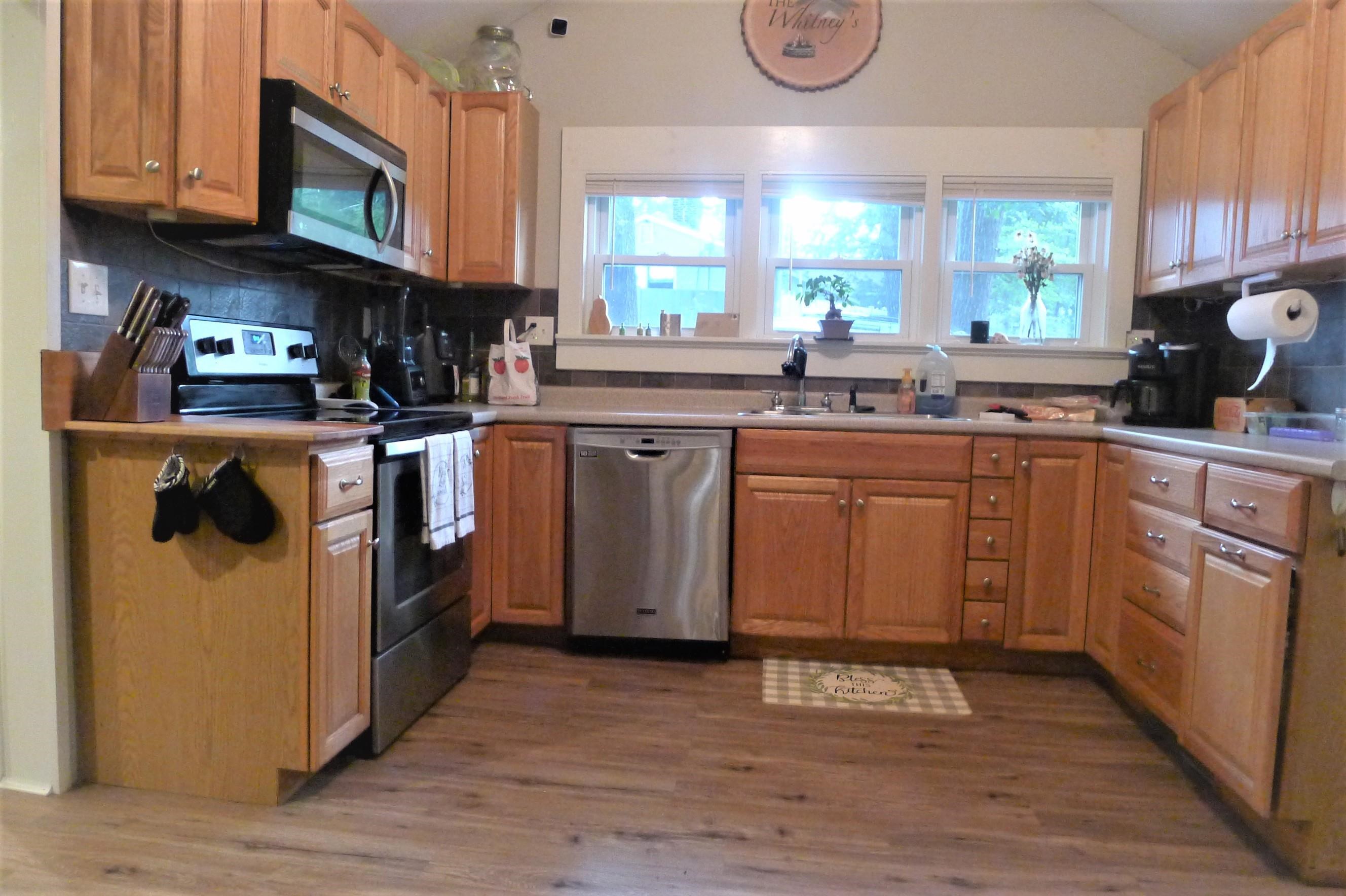 18 Simes Road Kingston, NH 03848 - Photo 4 of 10 Gallery Image 4