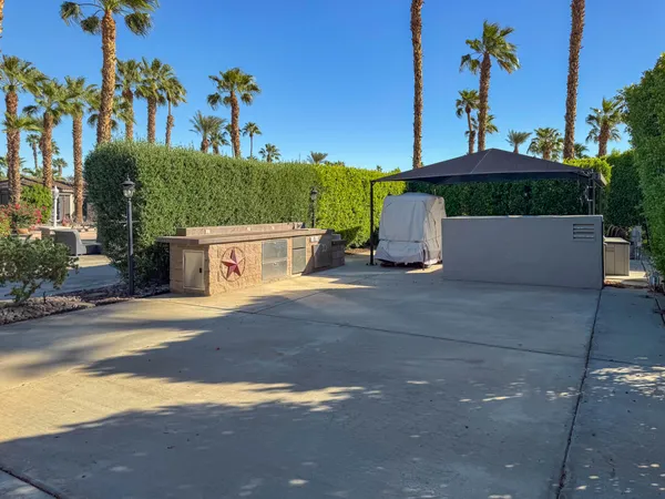 a view of house with outdoor space