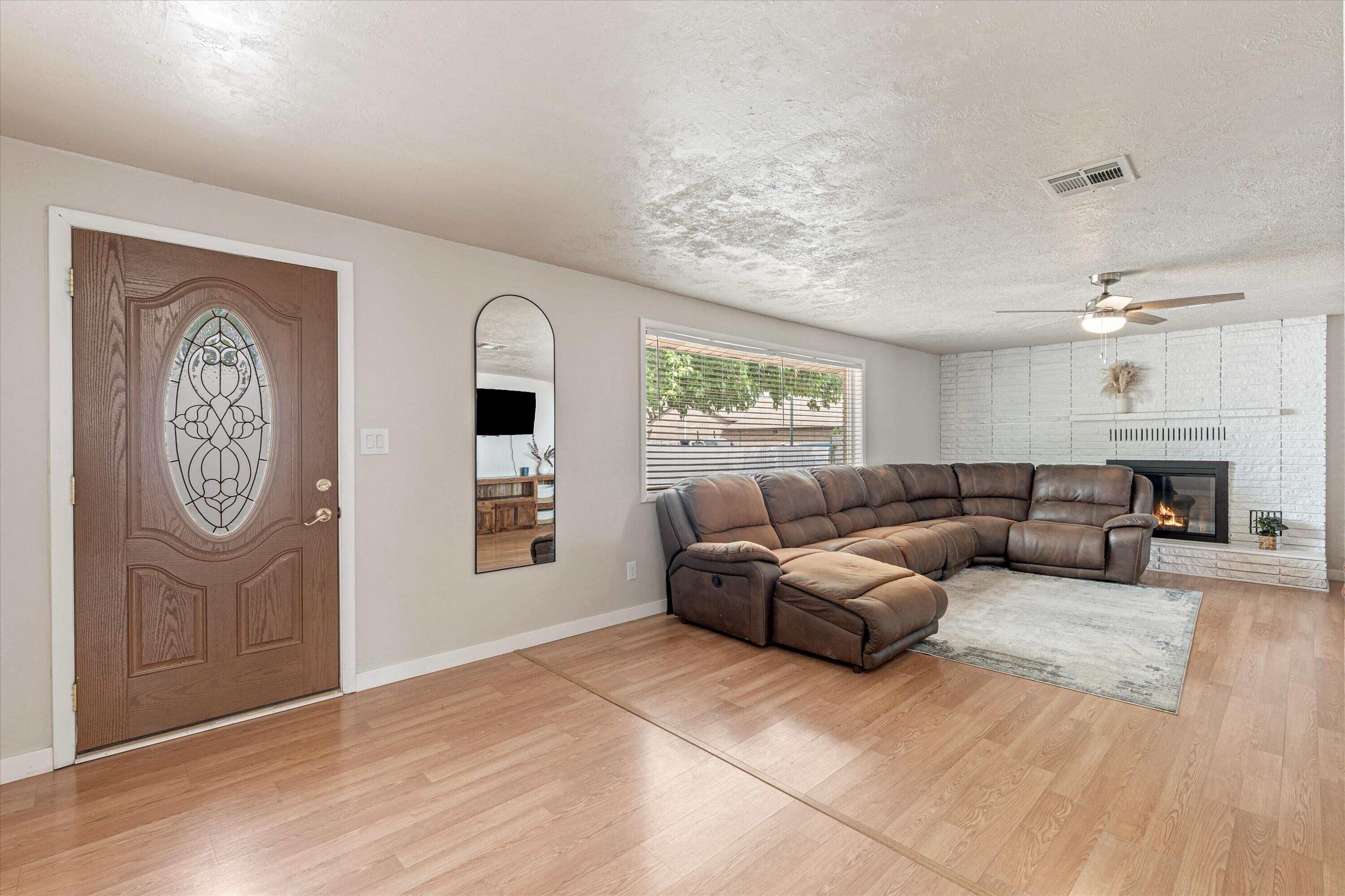 1649 West State Street Hurricane, UT 84737 - Photo 13 of 94 14 Unit A Living Room