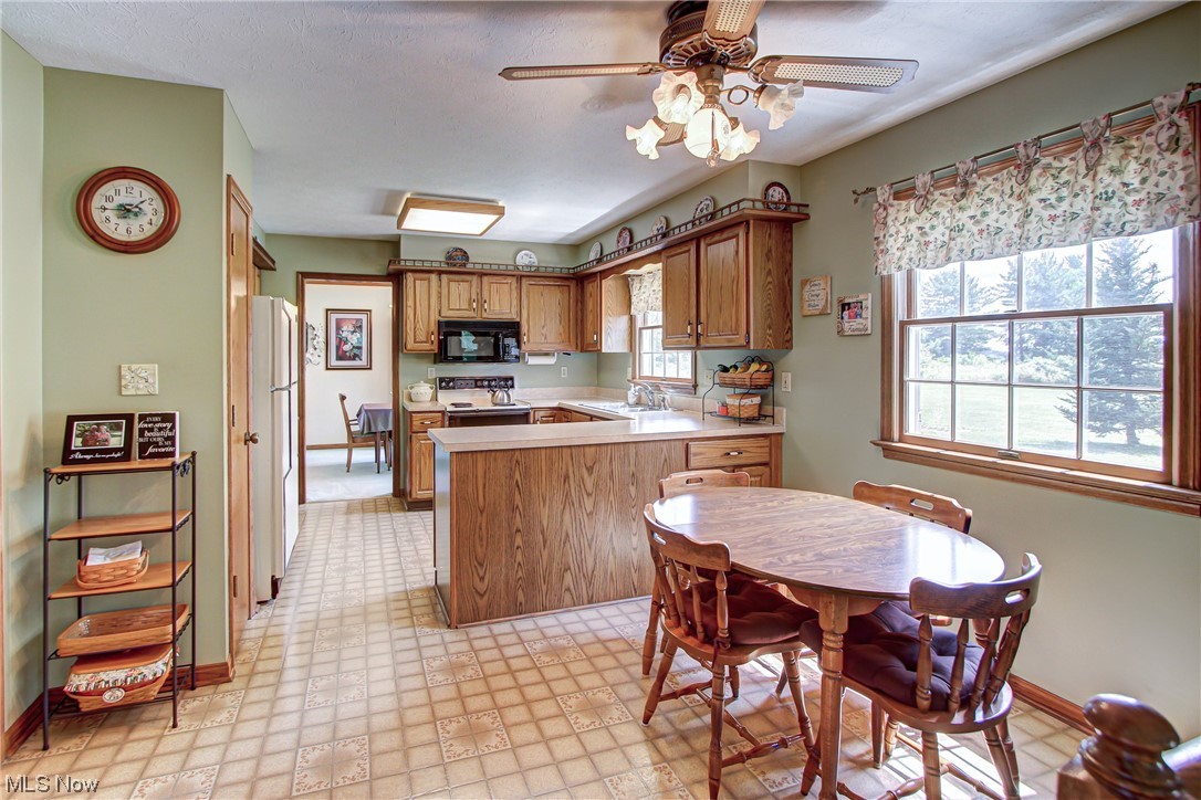 3970 Poe Road Medina, OH 44256 - Photo 2 of 35 Gallery Image 2