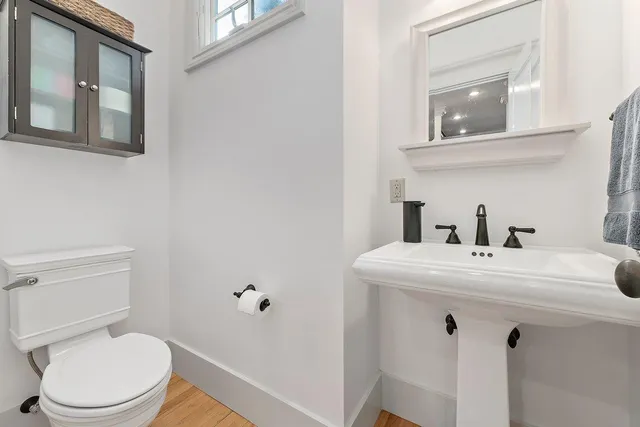 $2,849,000 | 562 Hillcrest Way, Redwood City, CA 94062