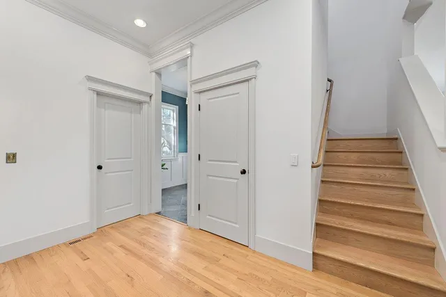 $2,849,000 | 562 Hillcrest Way, Redwood City, CA 94062