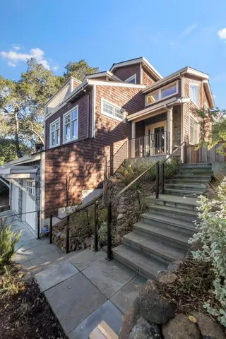 $2,849,000 | 562 Hillcrest Way, Redwood City, CA 94062