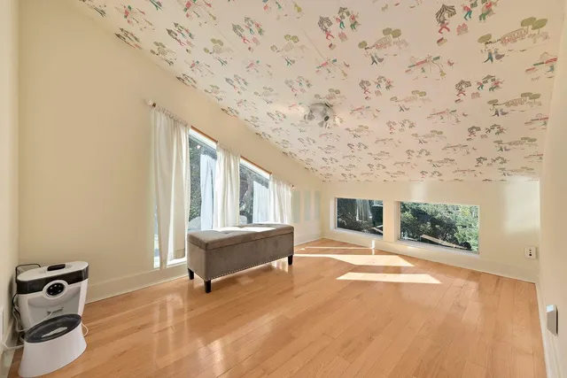 $2,849,000 | 562 Hillcrest Way, Redwood City, CA 94062