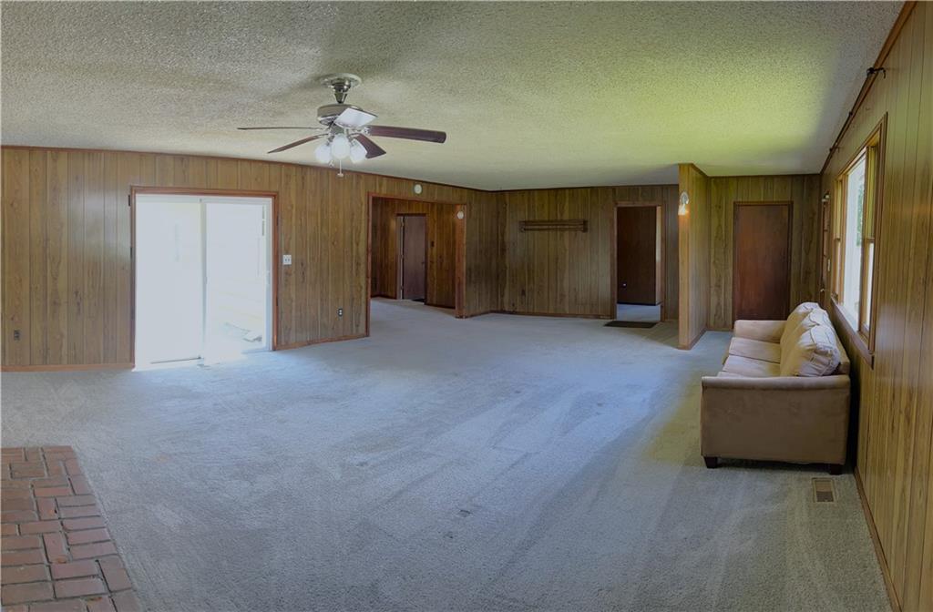 935 West Walnut Street Nevada, MO 64772 - Photo 9 of 23