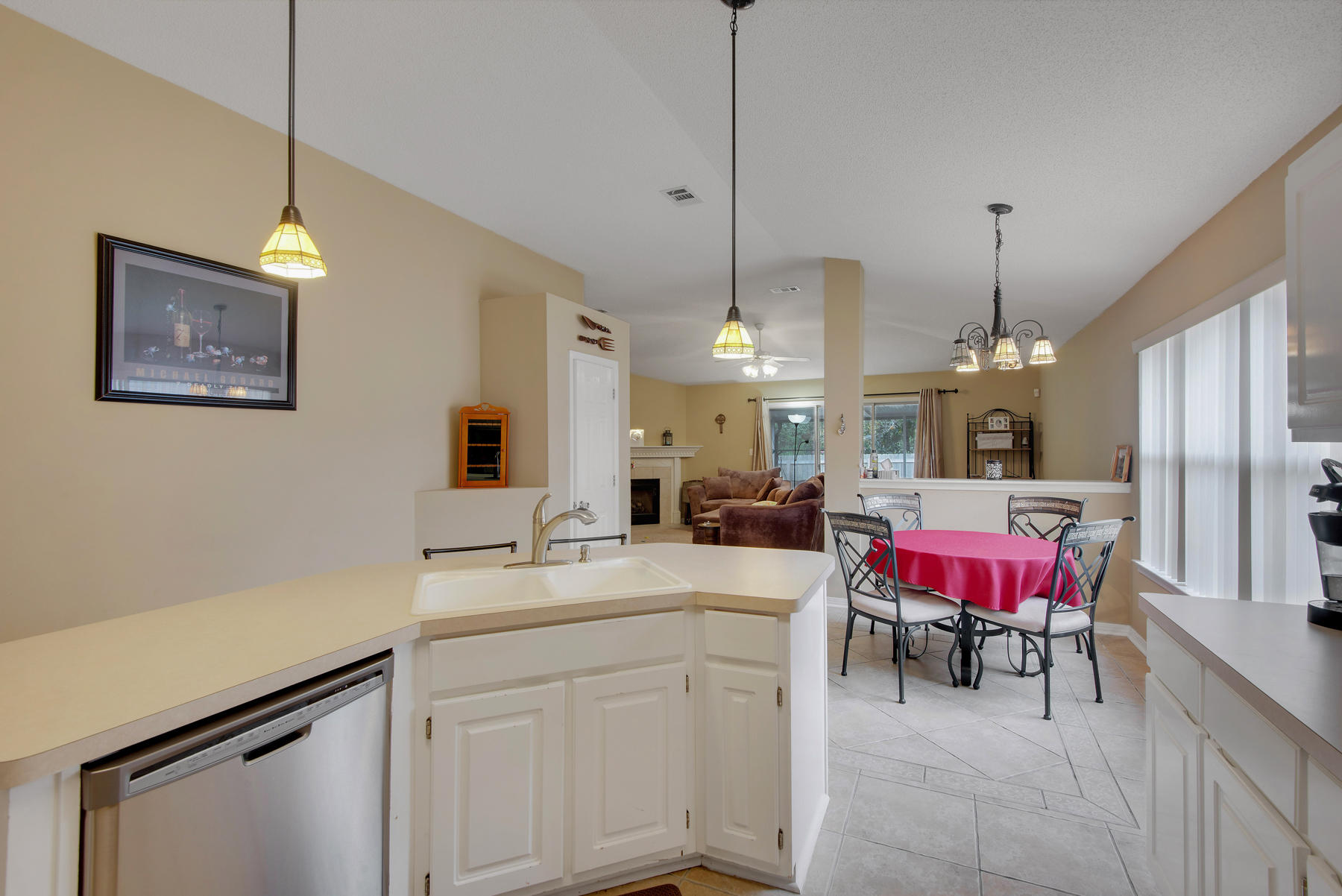 682 Randall Roberts Road Fort Walton Beach, FL 32547 - Photo 13 of 36 682_Randal_Roberts_Rd_2016_047