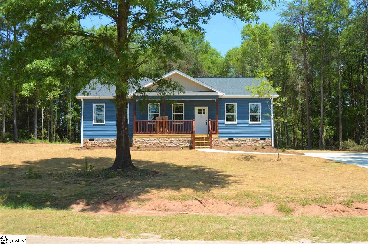 109 Country Farm Road Pickens, SC 29671 - Photo 2 of 35