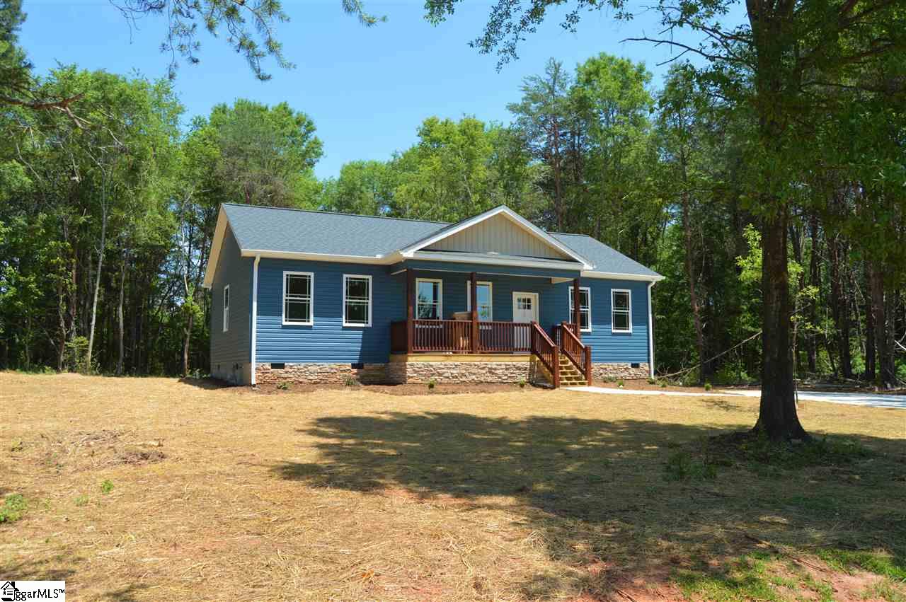 109 Country Farm Road Pickens, SC 29671 - Photo 4 of 35